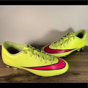 Nike Mens Mercurial Vortex II FG Soccer Cleats
